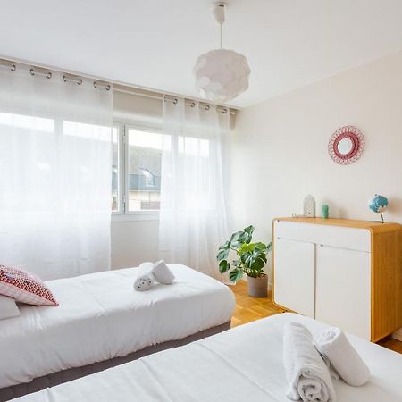 Rosa, Confortable 2 Chambres Avec Parking Dans Le Centre Ρεν Εξωτερικό φωτογραφία